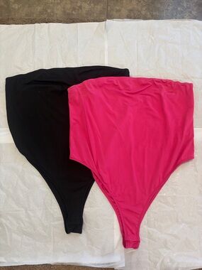 SHEIN Black & Hot Pink Strapless High-Cut Bodysuits (2 Pack)